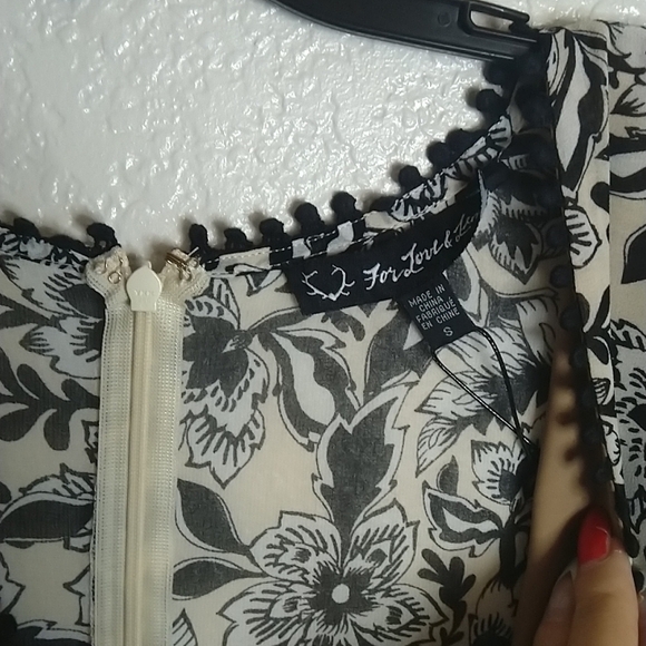 NWT for love and lemons gracie v neck maxi dress sz S - Picture 5 of 10